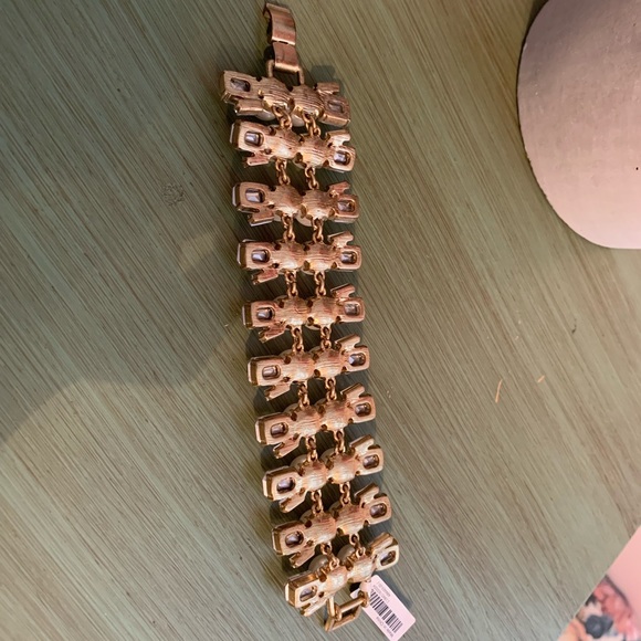 NWT Banana Republic Statement Bracelet - Picture 3 of 6